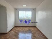 Apartamento com 3 dormitórios à venda, 73 m² por R$...