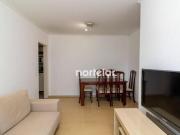 Apartamento com 3 dormitórios à venda, 74 m² por R$...