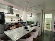 Apartamento com 3 dormitórios à venda, 77 m² por R$...