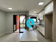 Apartamento com 3 dormitórios à venda, 81 m² por R$...