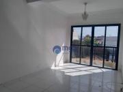 Apartamento com 3 dormitórios à venda, 82 m² por R$...