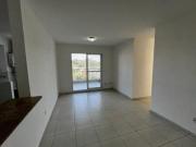 Apartamento com 3 dormitórios à venda, 82 m² por R$...
