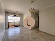 Apartamento com 3 dormitórios à venda, 82 m² por R$...