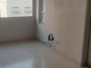 Apartamento com 3 dormitórios à venda, 82 m² por R$...