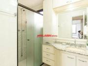 Apartamento com 3 dormitórios à venda, 82 m² por R$...