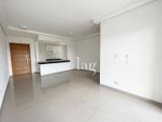 Apartamento com 3 dormitórios à venda, 85 m² por R$...
