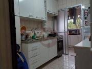 Apartamento com 3 dormitórios à venda, 90 m² por R$...