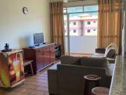 APARTAMENTO COM 3 DORMITÓRIOS APENAS 300 METROS DA ORLA...