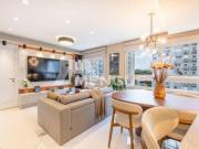 Apartamento com 3 dormitórios e 1 vaga à venda no bairro...