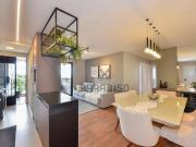 Apartamento com 3 dormitórios em condomínio clube à...