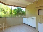 Apartamento com 3 dormitórios em Porto Alegre