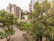 Apartamento com 3 dormitórios em Porto Alegre