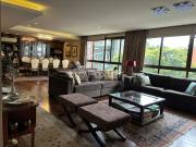 Apartamento com 3 dormitórios em Porto Alegre