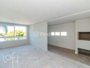 Apartamento com 3 dormitórios em Porto Alegre
