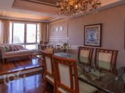 Apartamento com 3 dormitórios em Porto Alegre