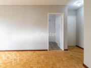 Apartamento com 3 dormitórios em Porto Alegre