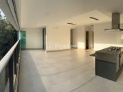 Apartamento com 3 dormitórios em São Paulo