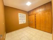 Apartamento com 3 dormitórios para alugar, 100 m² por R$...