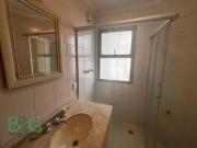 Apartamento com 3 dormitórios para alugar, 183 m² por R$...