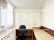 Apartamento com 3 dormitórios para alugar, 185 m² por R$...