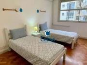 Apartamento com 3 dormitórios para alugar, 190 m² por R$...