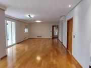Apartamento com 3 dormitórios para alugar, 202 m² por R$...