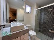 Apartamento com 3 dormitórios para alugar, 230 m² por R$...