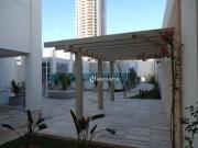 Apartamento com 3 dormitórios para alugar, 99 m² por R$...