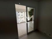 Apartamento com 3 dormitórios, reformado, condomínio com...