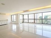 Apartamento com 3 quartos, 2 vagas e 162m² para alugar...