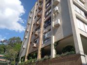 Apartamento com 3 quartos, 2 vagas e 198m² para alugar...