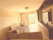 Apartamento com 3 Quartos