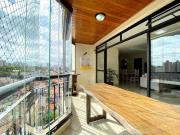 Apartamento com 3 quartos à venda, 165 m² por R$ 990.000...