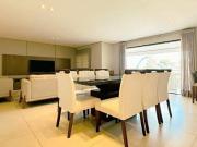 Apartamento com 3 quartos à venda, 170 m² por R$...