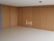 Apartamento com 3 quartos à venda, 215 m² por R$...