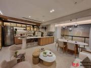 Apartamento com 3 Dormitórios à Venda, 80 m² por R$...