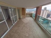 Apartamento com 3 quartos à venda em Enseada SP