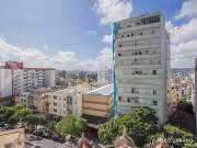 Apartamento com 3 quartos e 130m² para alugar em Centro...
