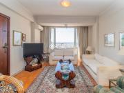 Apartamento com 3 quartos e 136m² para alugar em...