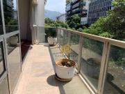 Apartamento com 3 Quartos e 1 banheiro à Venda, 150 m²...