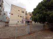 Apartamento com 3 Quartos e 1 banheiro para Alugar, 54...