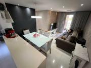 Apartamento com 3 Quartos e 2 banheiros à Venda, 72 m²