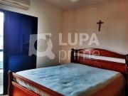 APARTAMENTO COM 3 QUARTOS E 2 VAGAS DE GARAGEM À VENDA...