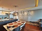 APARTAMENTO COM 3 QUARTOS E 2 VAGAS DE GARAGEM À VENDA...