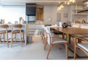Apartamento com 3 Quartos e 3 banheiros à Venda, 167 m²