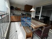 Apartamento com 3 Quartos e 5 banheiros à Venda, 166 m²...