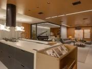 Apartamento com 3 Quartos e 5 banheiros à Venda, 239 m²...