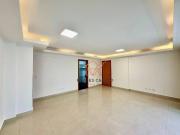 Apartamento com 3 Quartos para alugar, 110 m² por R$...