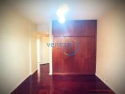 Apartamento com 3 quartos para alugar por R$ 2200.00,...