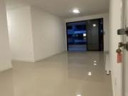 Apartamento com 3 quartos sendo 2 suãtes no ilha pura